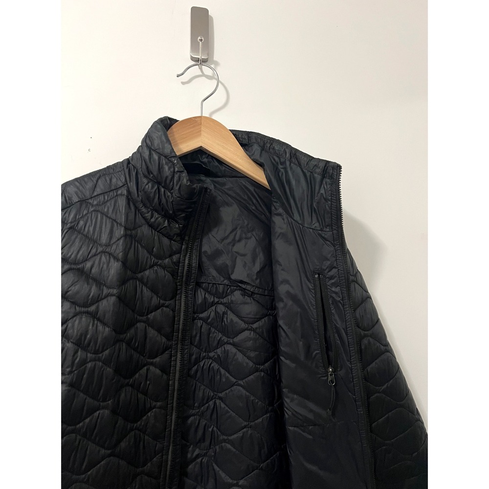 The North Face Women's Quilted Thermoball Eco Insulated‎ Jacket - Black - Picture 6 of 7